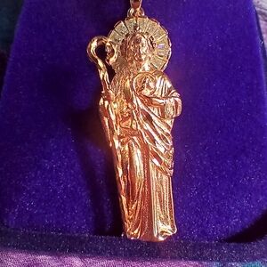 St Jude Sterling Silver With Gold Tone Finish Pendant Necklace Wirh 18" Chain